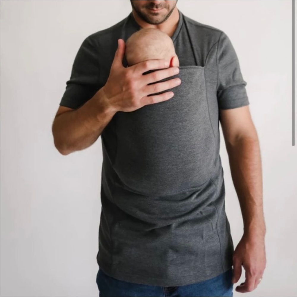 Lalabu dad babywearing shirt
